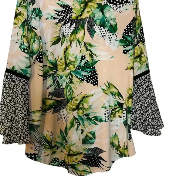 JM Collection blouse - Picture 2 of 5